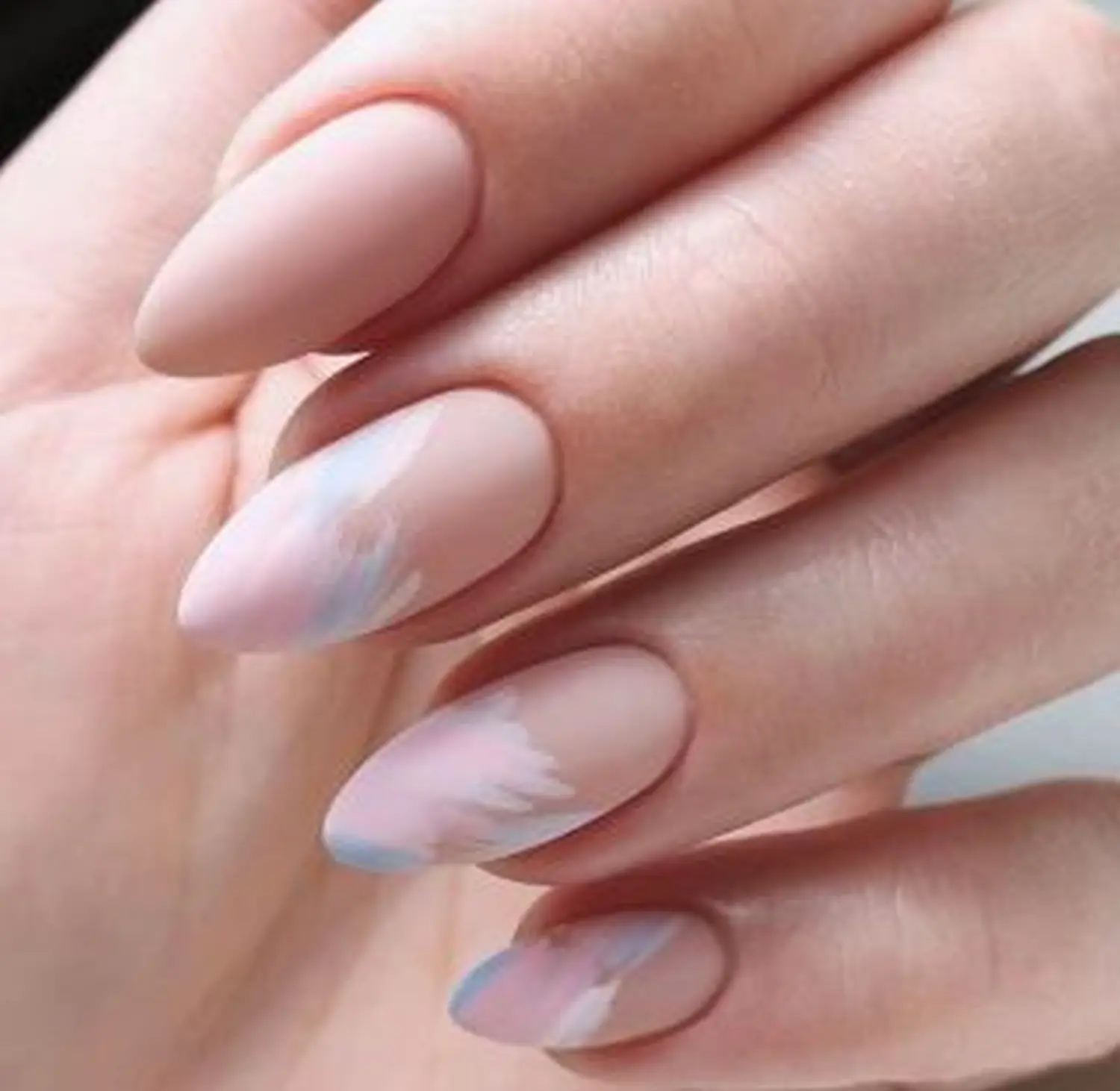 Bee Beauty – Nagelstudio – Nailart