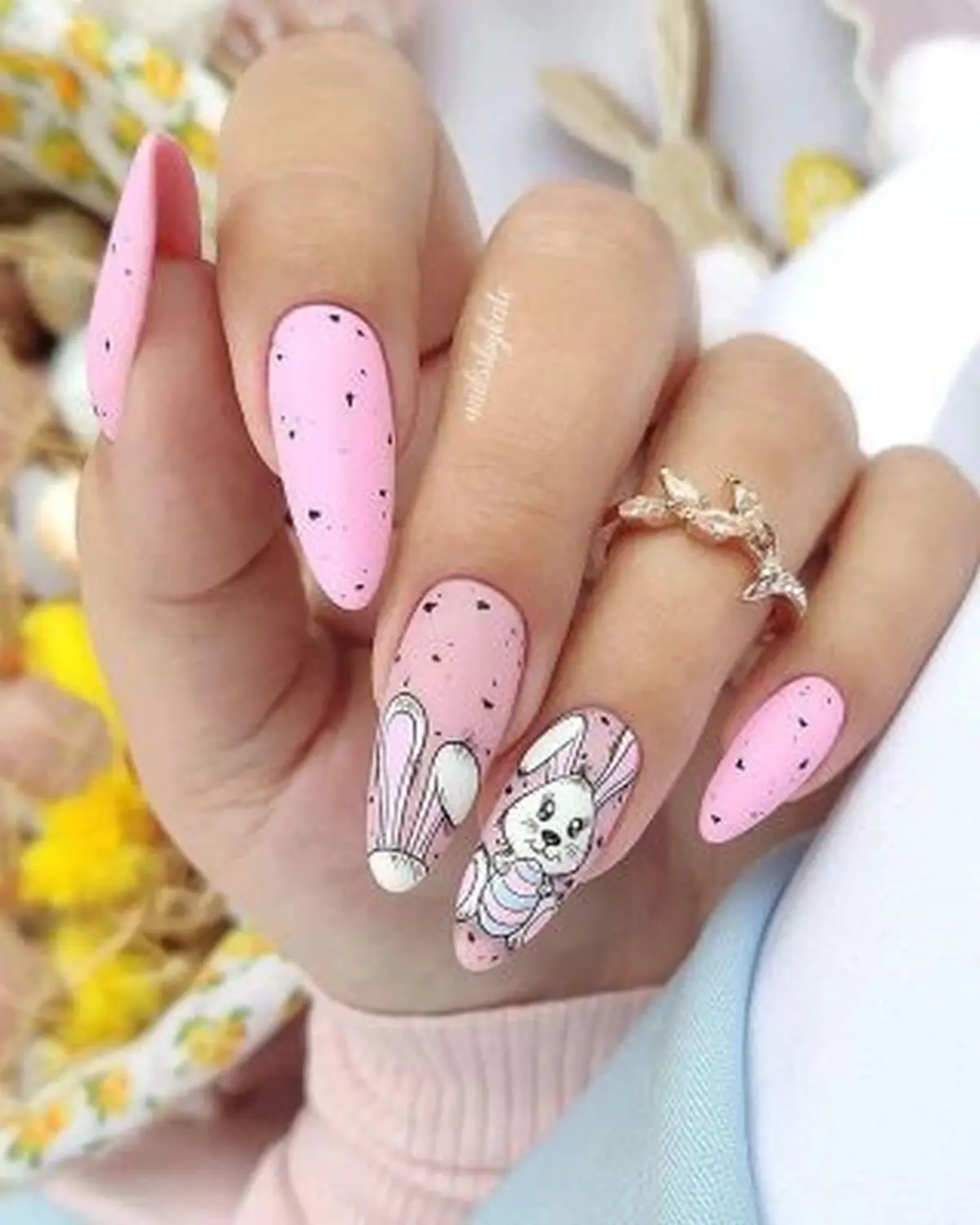 Bee Beauty – Nagelstudio – Nailart