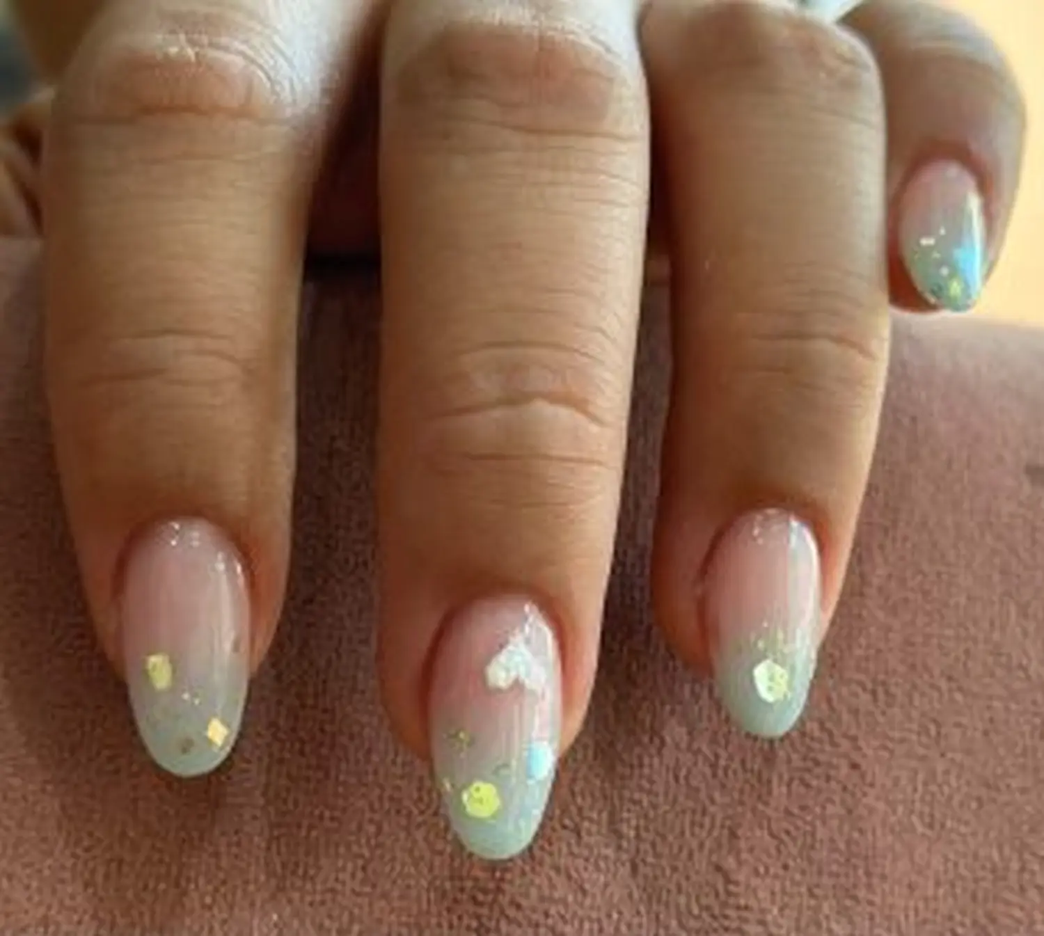 Bee Beauty – Nagelstudio – Nailart