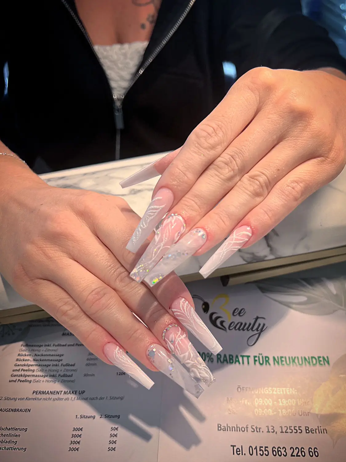 Bee Beauty – Nagelstudio – Nailart