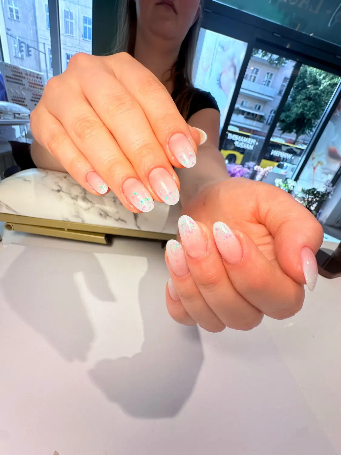 Bee Beauty – Nagelstudio – Nailart