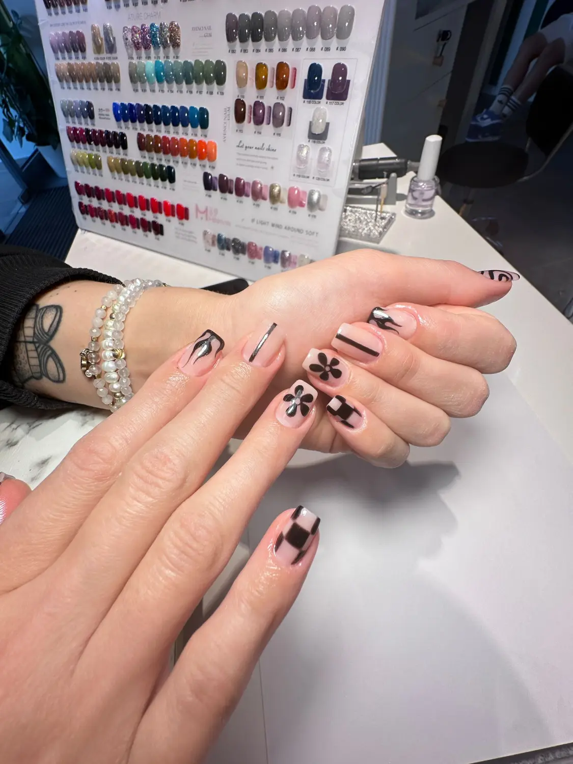 Bee Beauty – Nagelstudio – Nailart